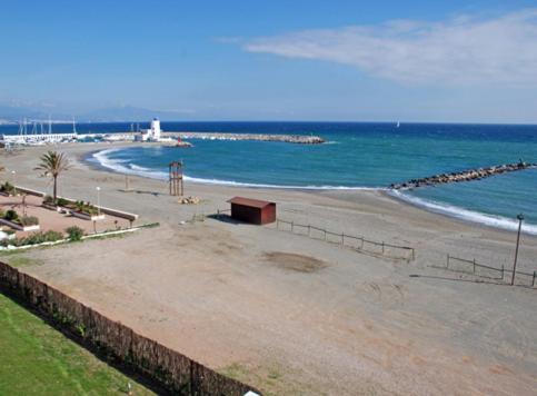 3 Bedrooms With Pool & Parking, Close To Sea And Gibraltar Manilva Exteriör bild