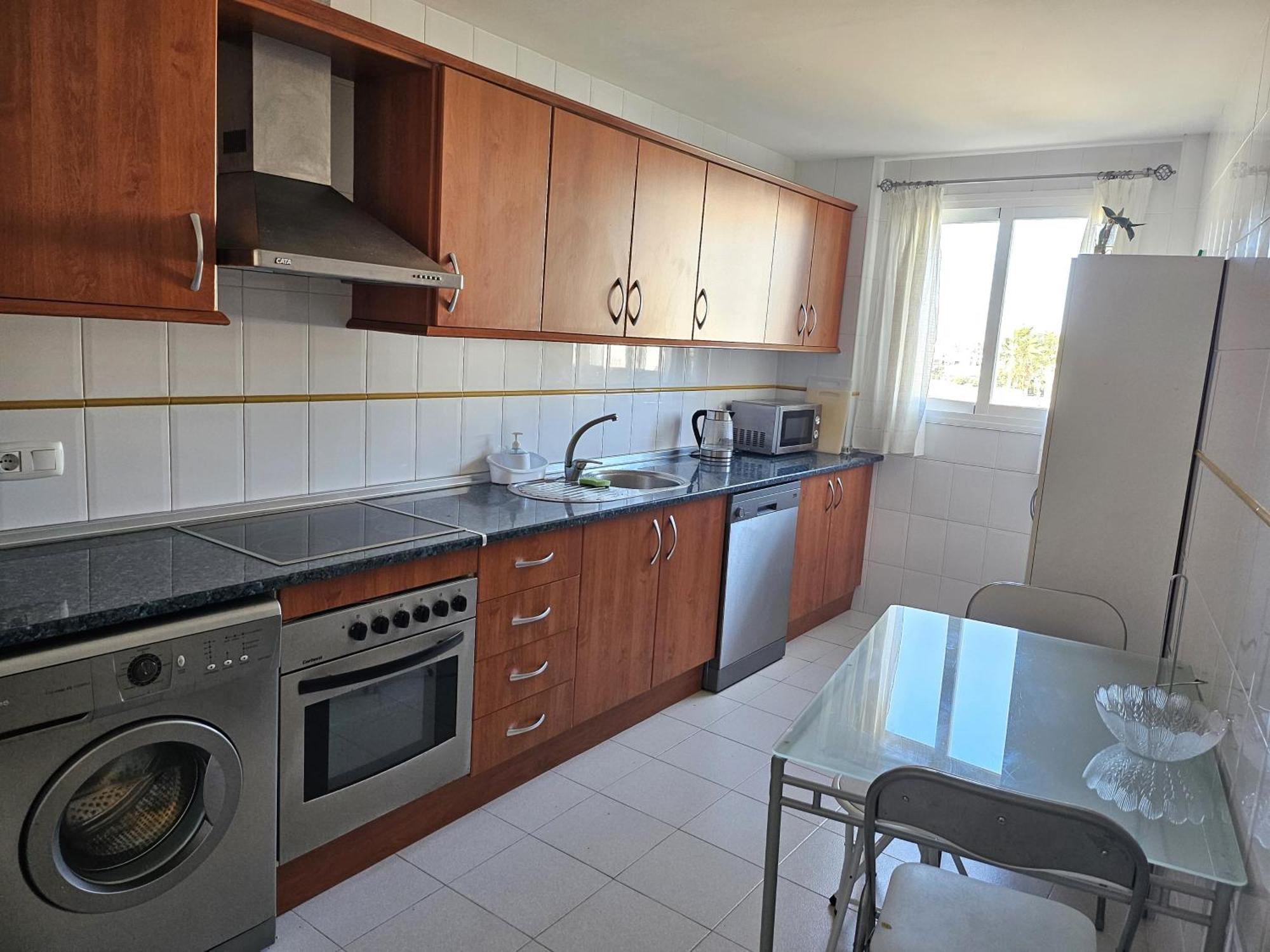 3 Bedrooms With Pool & Parking, Close To Sea And Gibraltar Manilva Exteriör bild