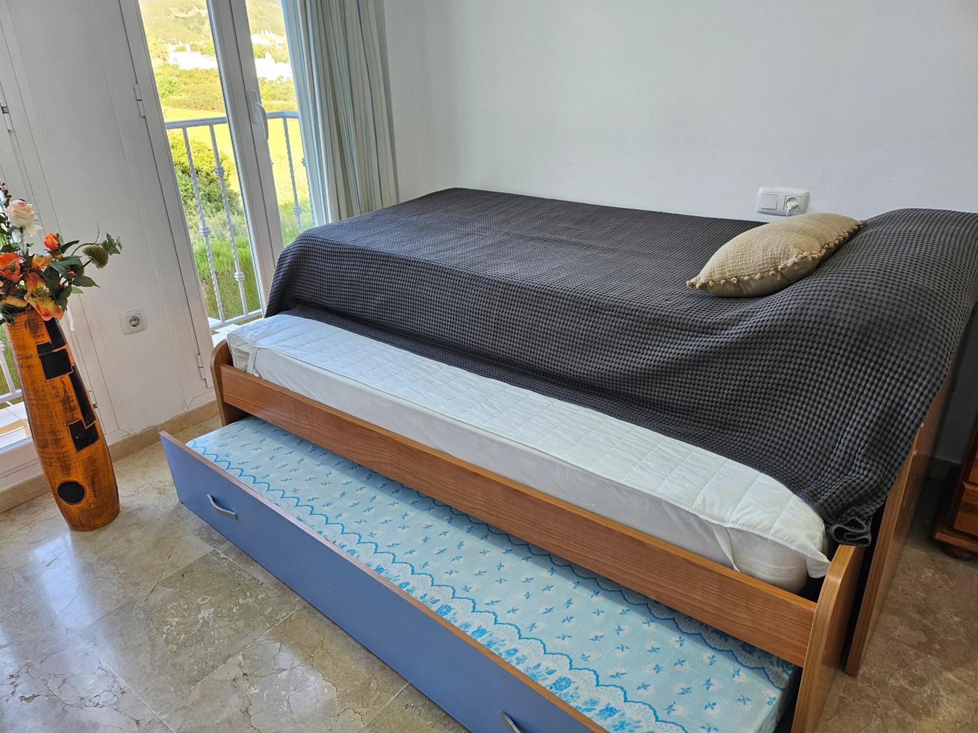 3 Bedrooms With Pool & Parking, Close To Sea And Gibraltar Manilva Exteriör bild