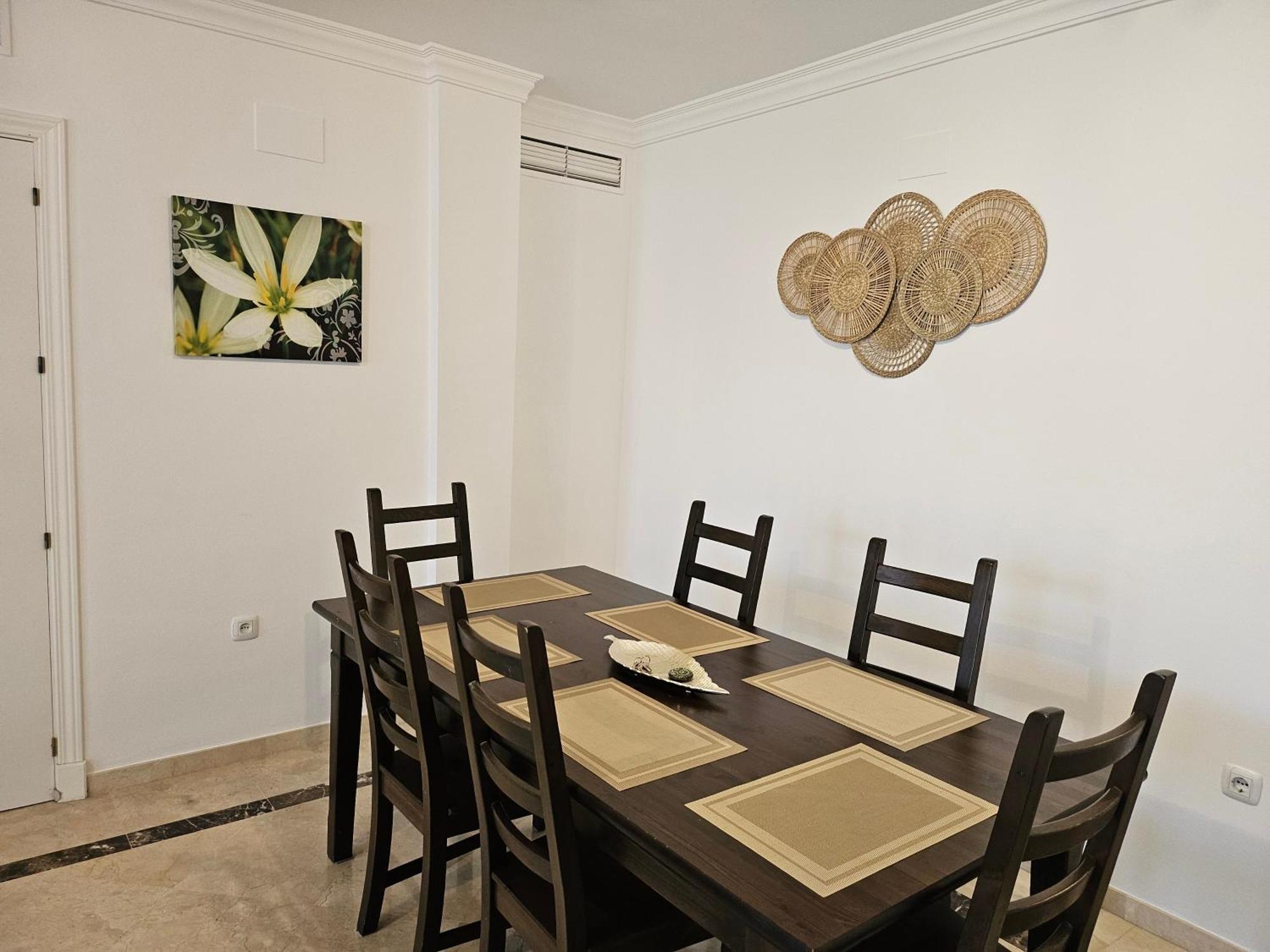 3 Bedrooms With Pool & Parking, Close To Sea And Gibraltar Manilva Exteriör bild